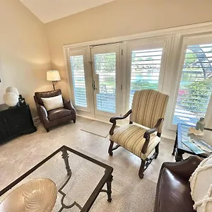 https://5073-beachwalk.hotels-destin.com